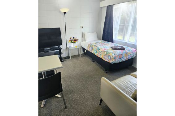 Standard Rooms single bed